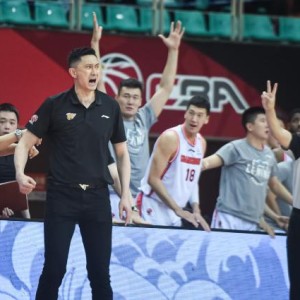 九游官网app下载-京粤大战又见大逆转！冠军倒下之前，依旧还是冠军